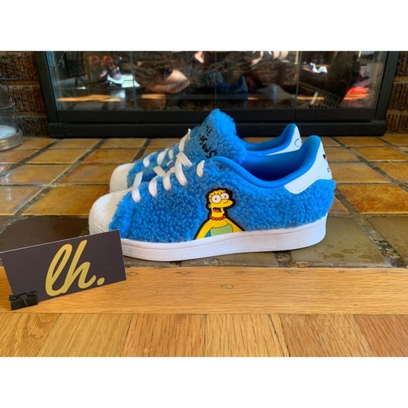 Size 5y/6.5w Adidas The Simpsons “Marge” Superstar Athletic Sneakers GZ1774 - Picture 1 of 6